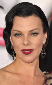 Debi Mazar